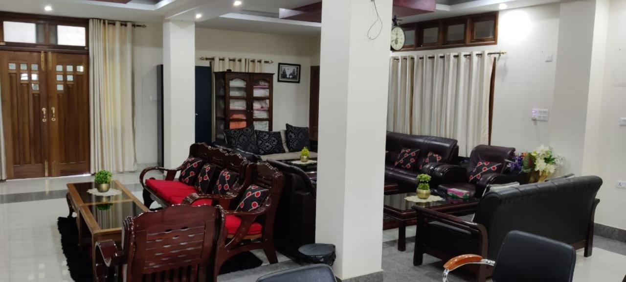 Iranyai Homestay Imphal Luaran gambar